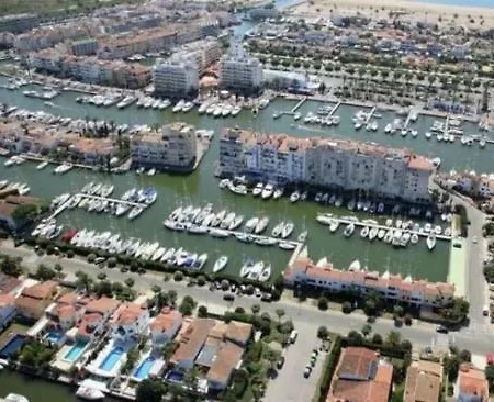 Berni's House Apartment